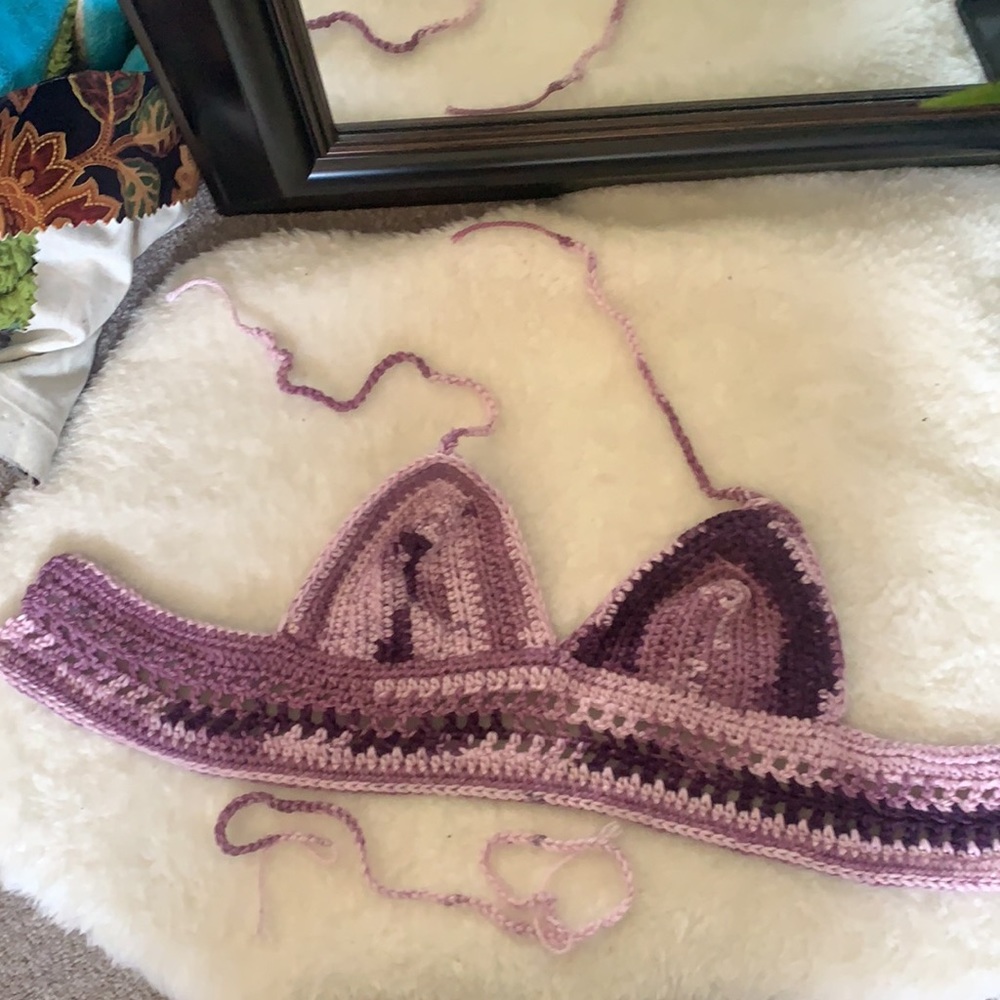 Crochet tie back top - Picture 3 of 3